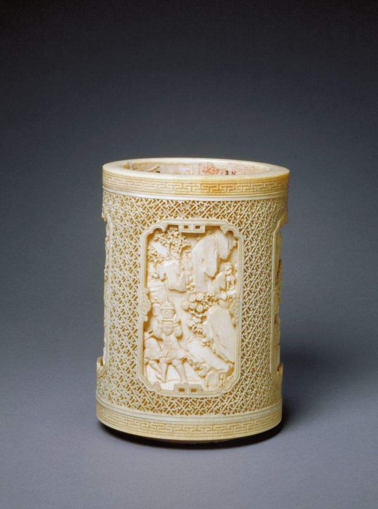 图片[1]-Tooth Carving Open Light Into Treasure Map Rotary Core Penholder-China Archive